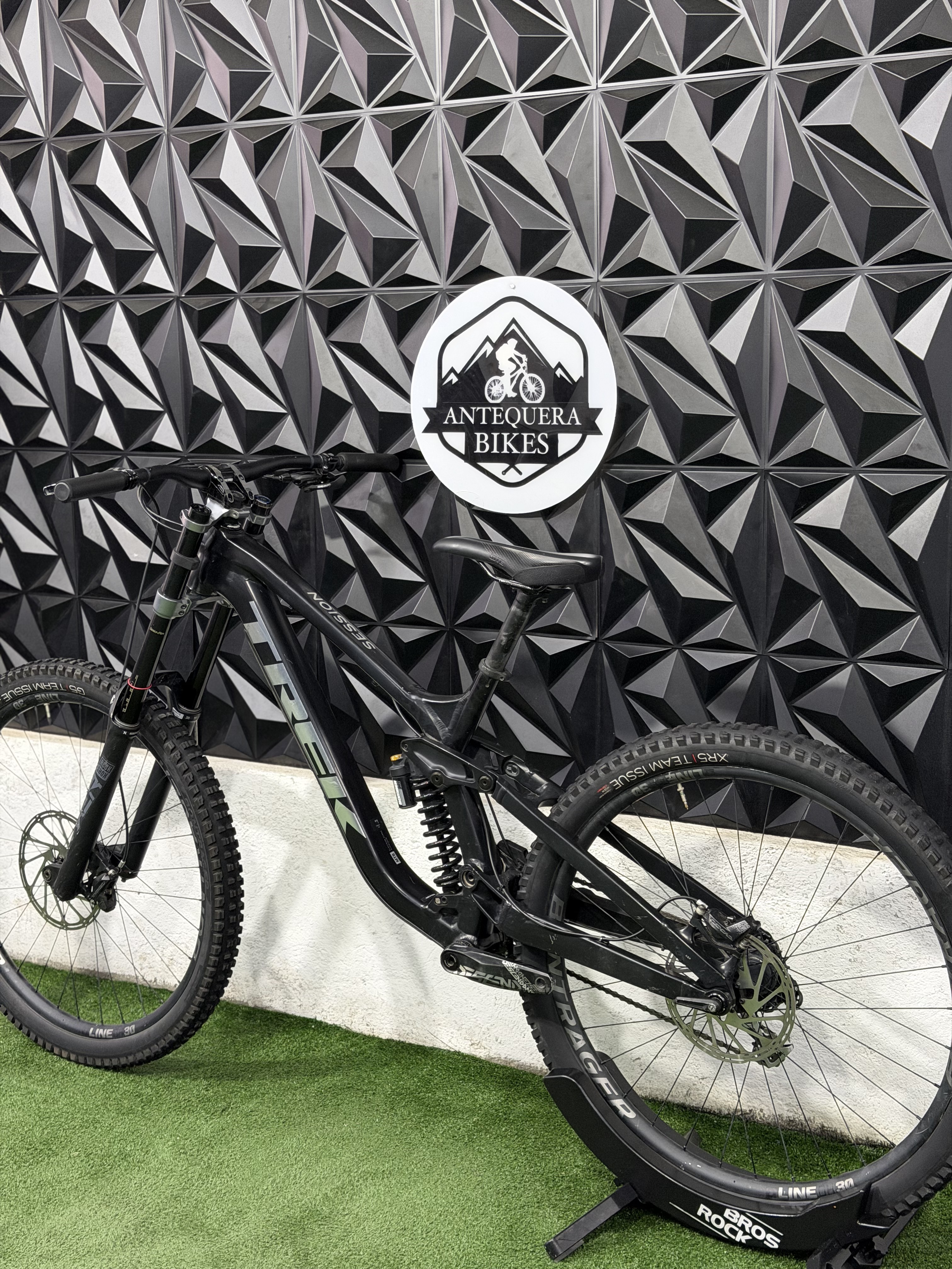 TREK SESSION 8