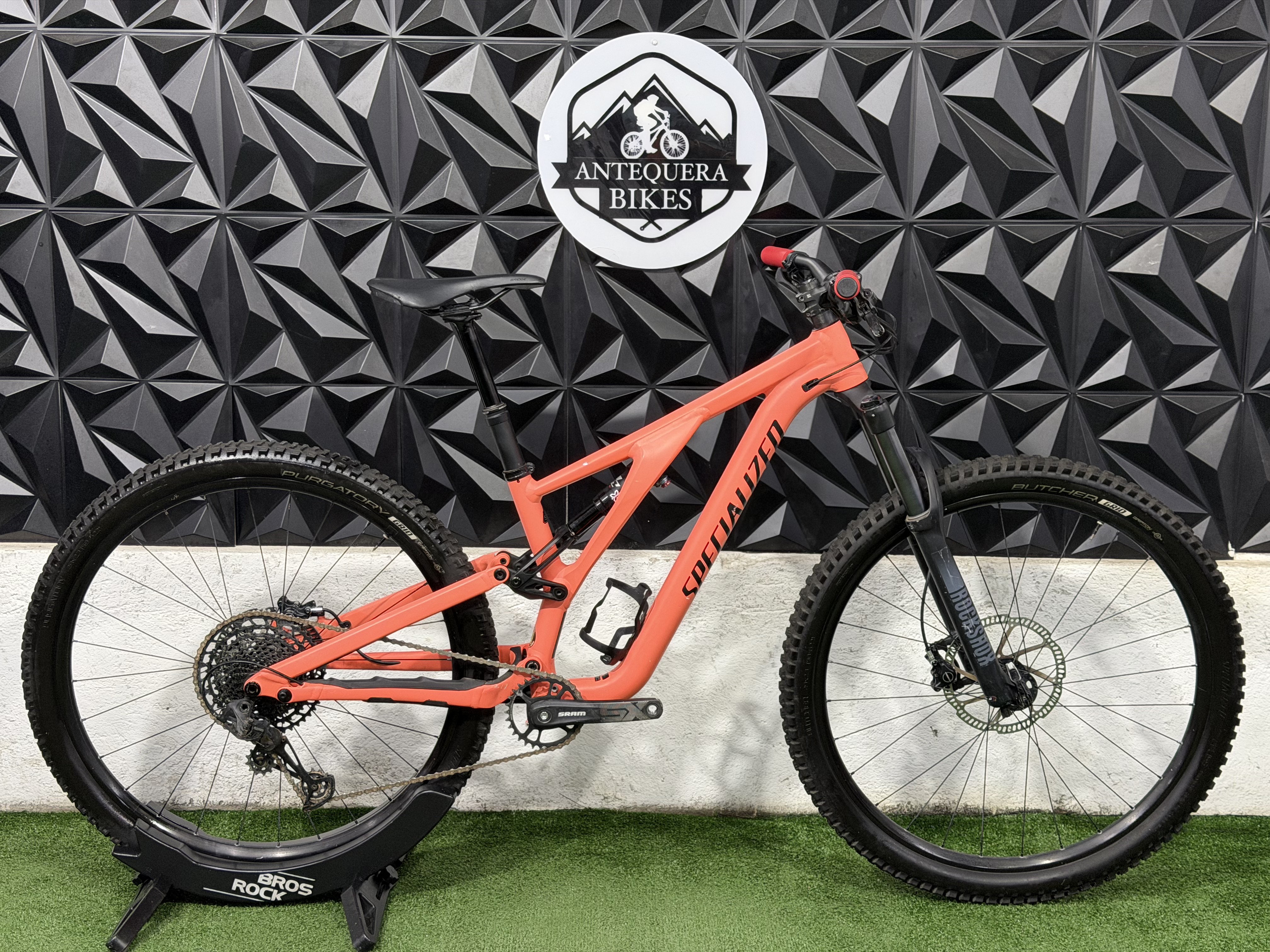 SPECIALIZED STUMPJUMPER