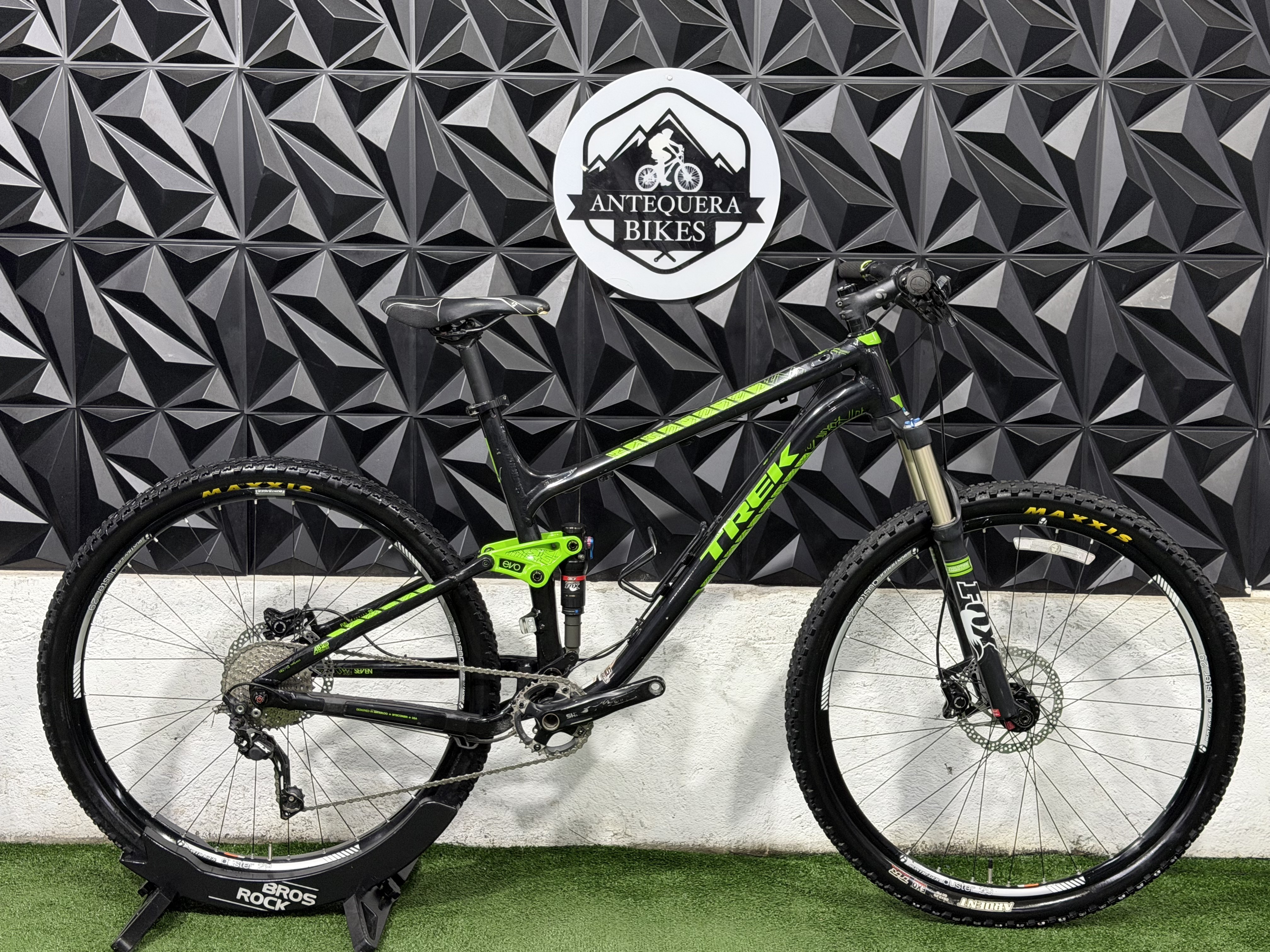 TREK FUEL EX 7