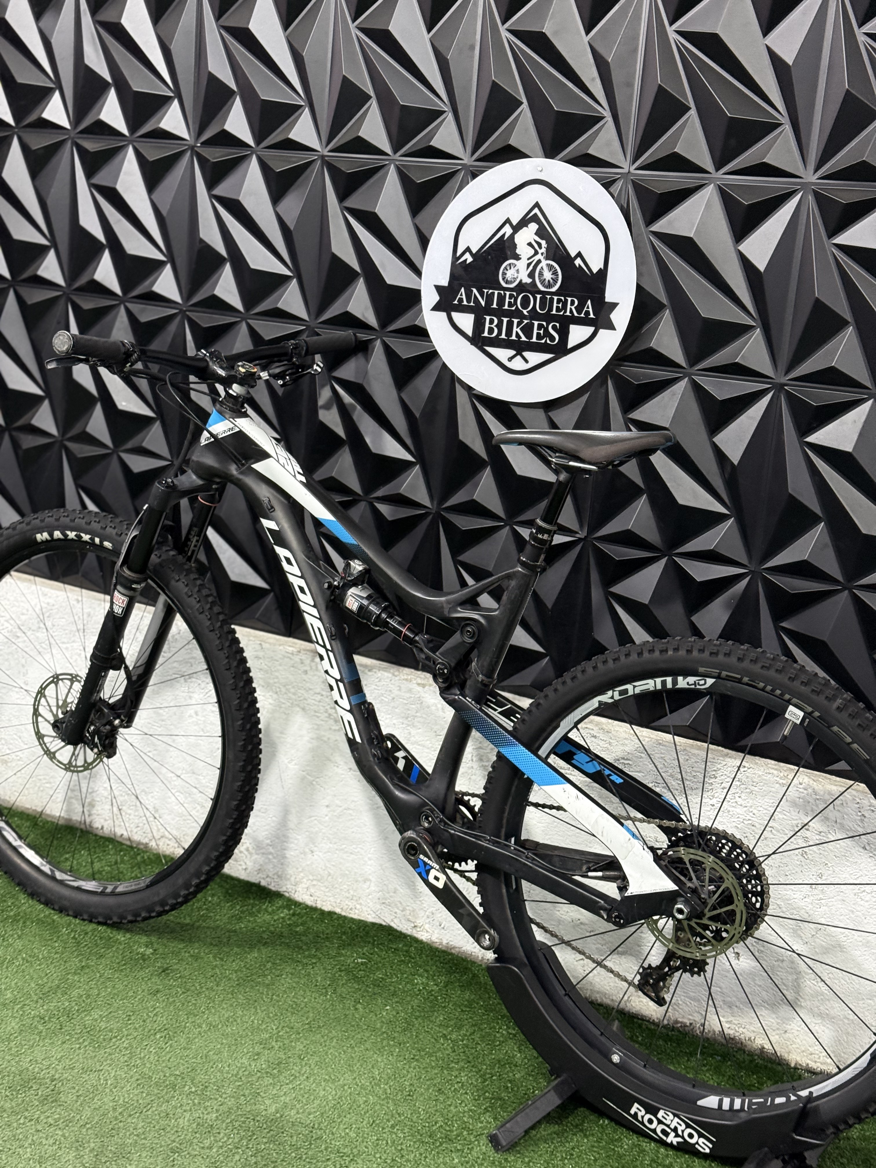 LAPIERRE ZESTY CARBON