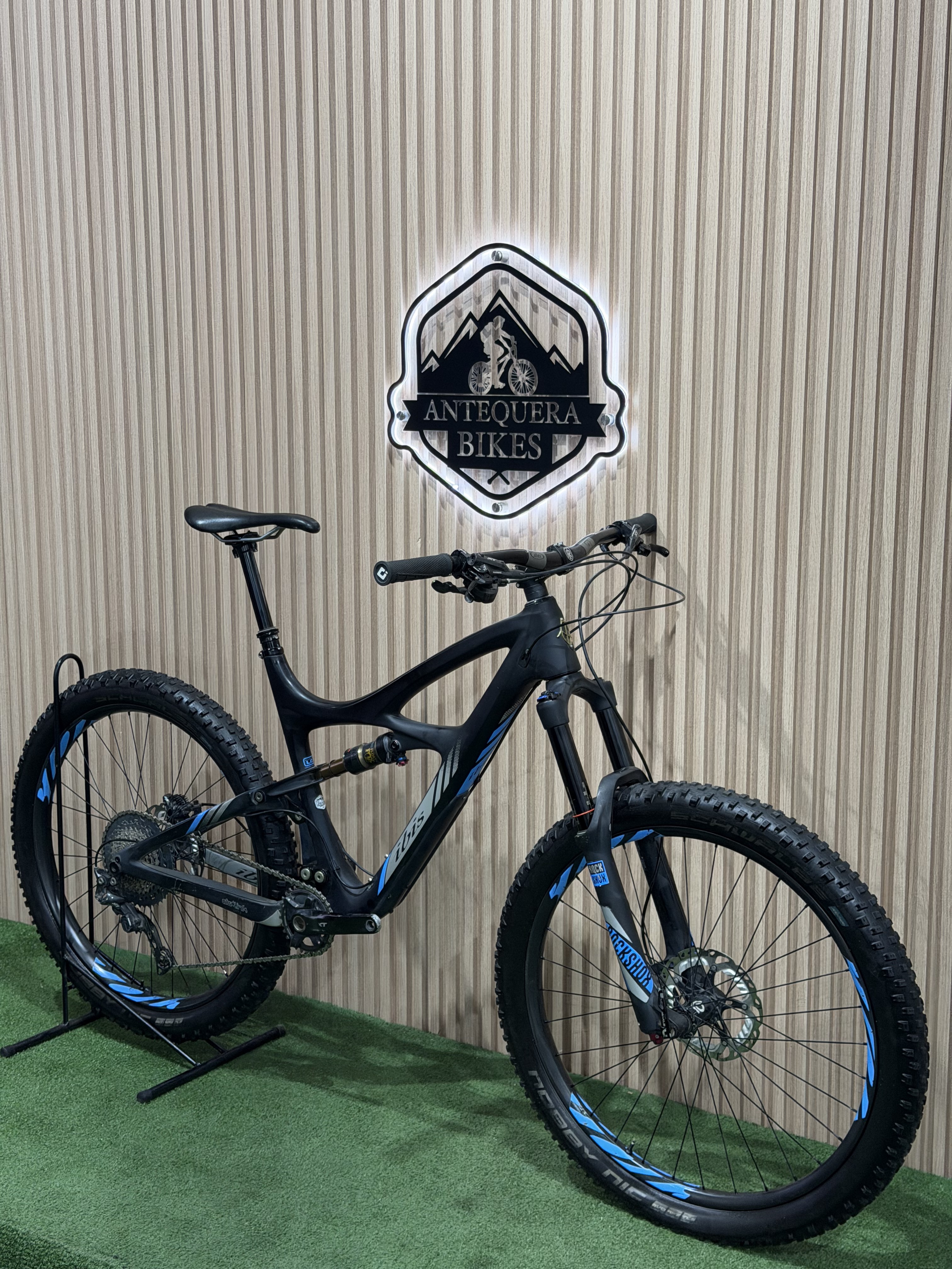 IBIS MOJO HD FULL CARBON