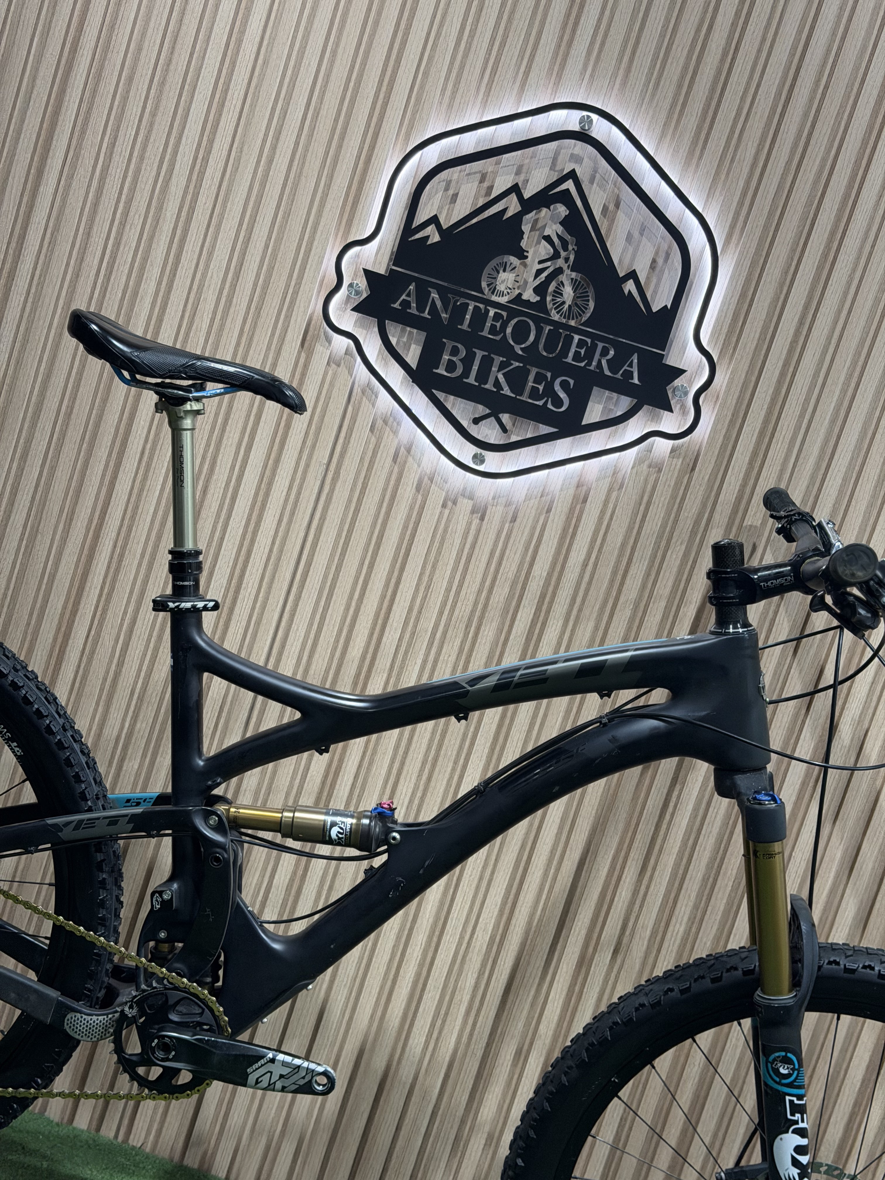 YETI SB5 CARBON