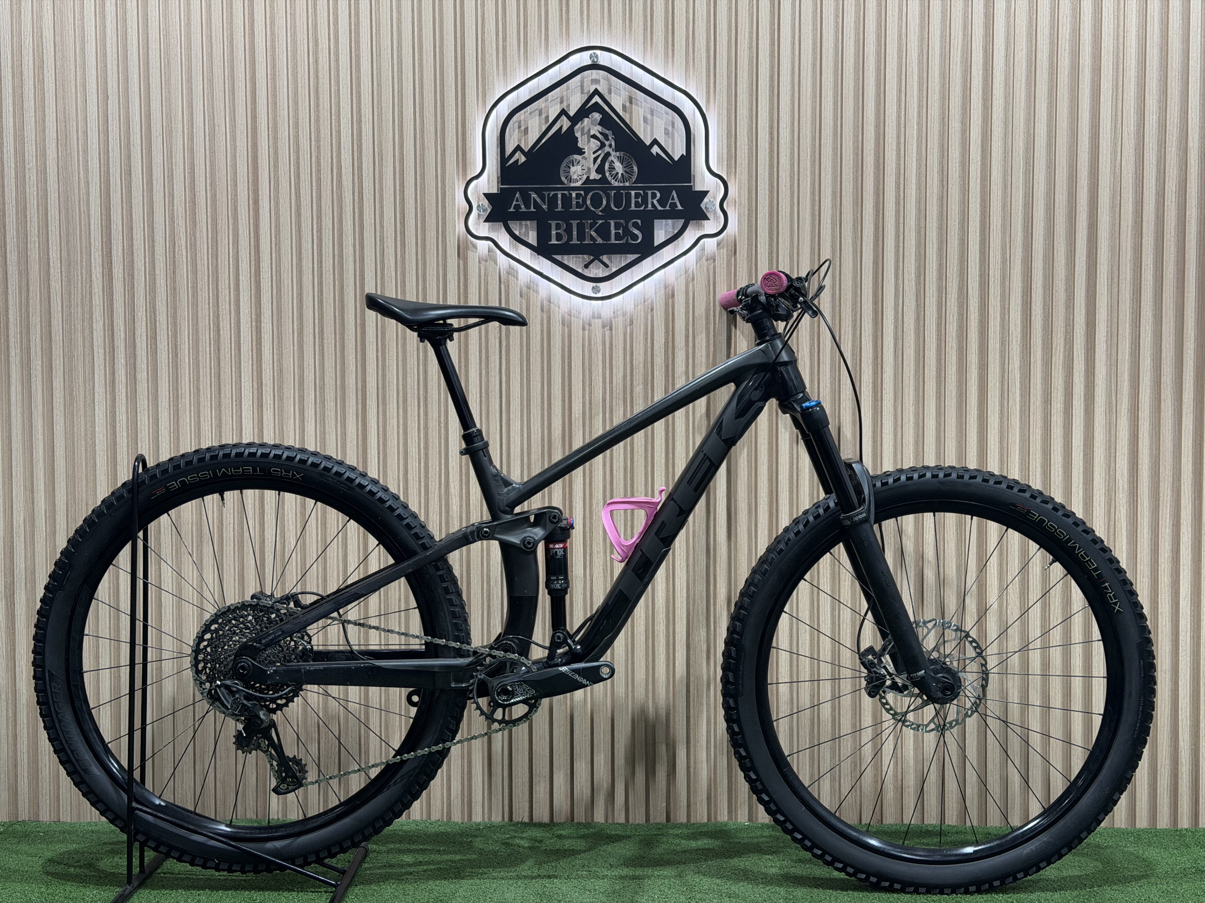 TREK FUEL EX 8