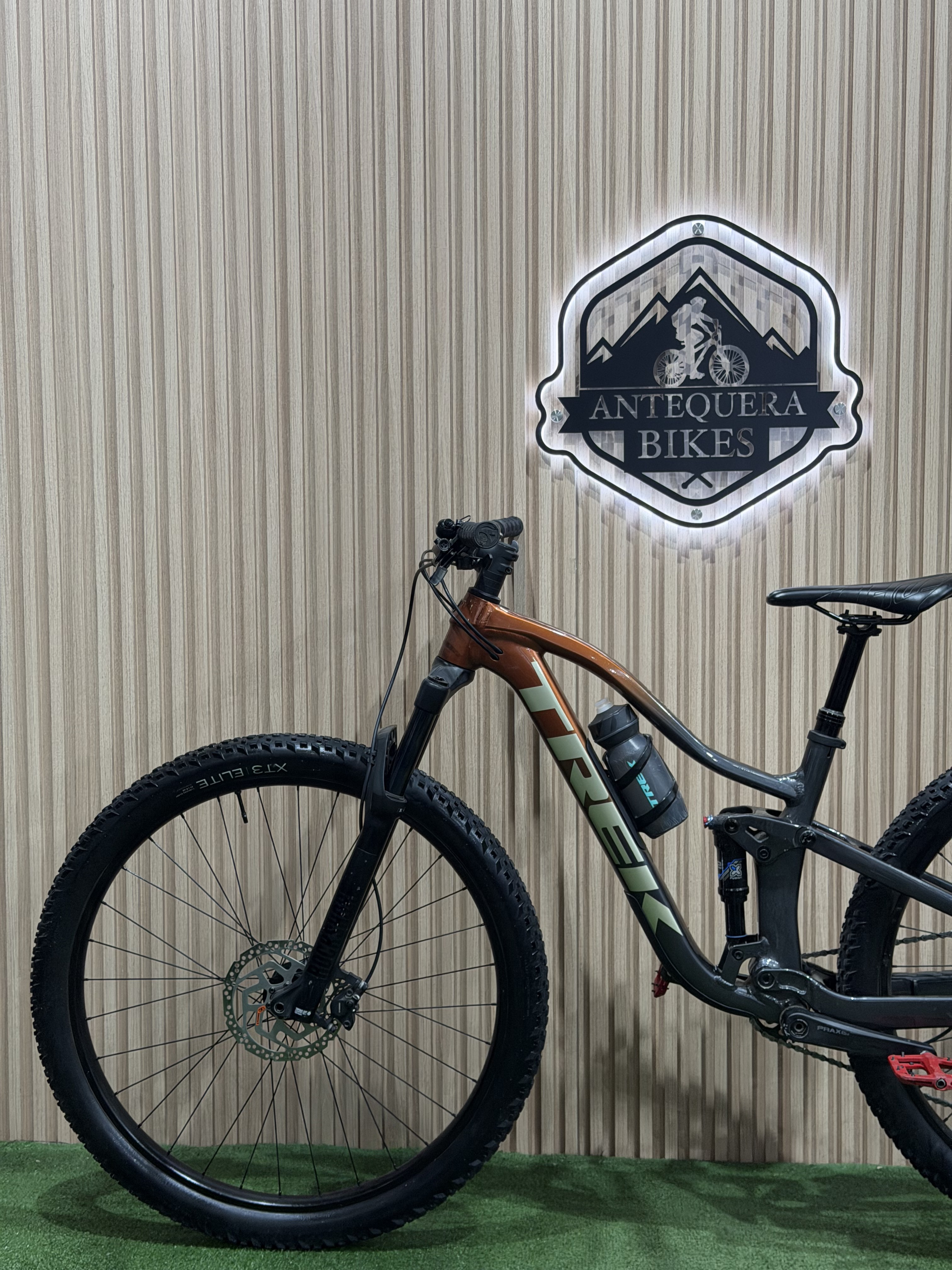 TREK TOP FUEL 5