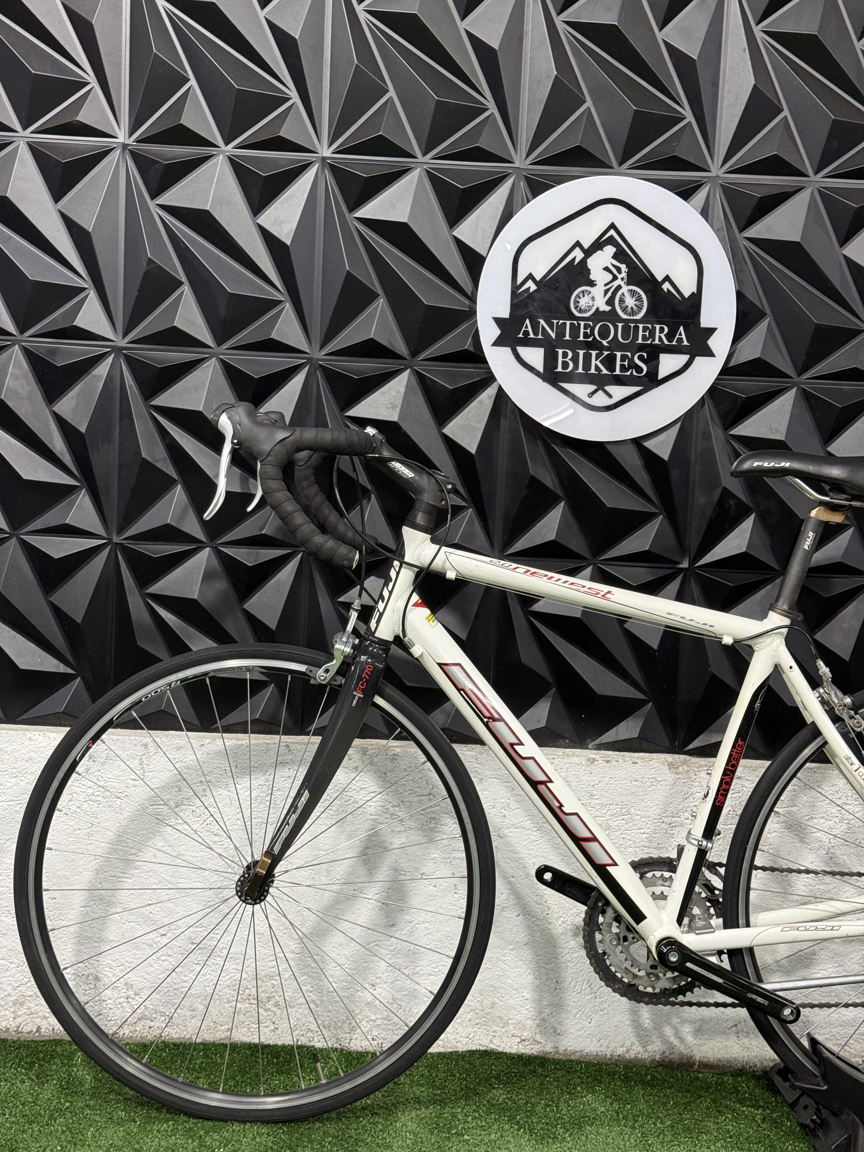 FUJI NEWEST 2.0