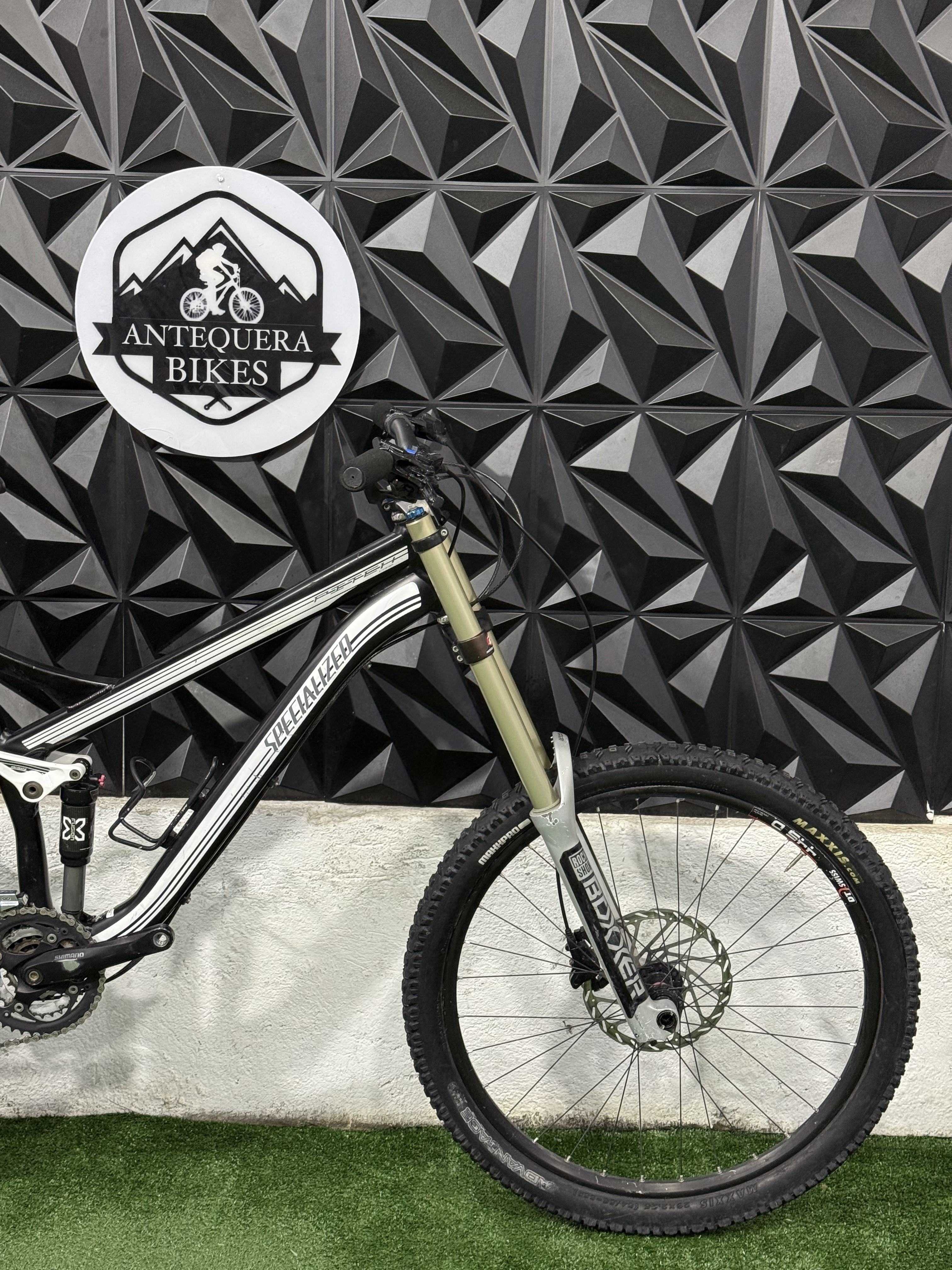SPECIALIZED PITCH COMP