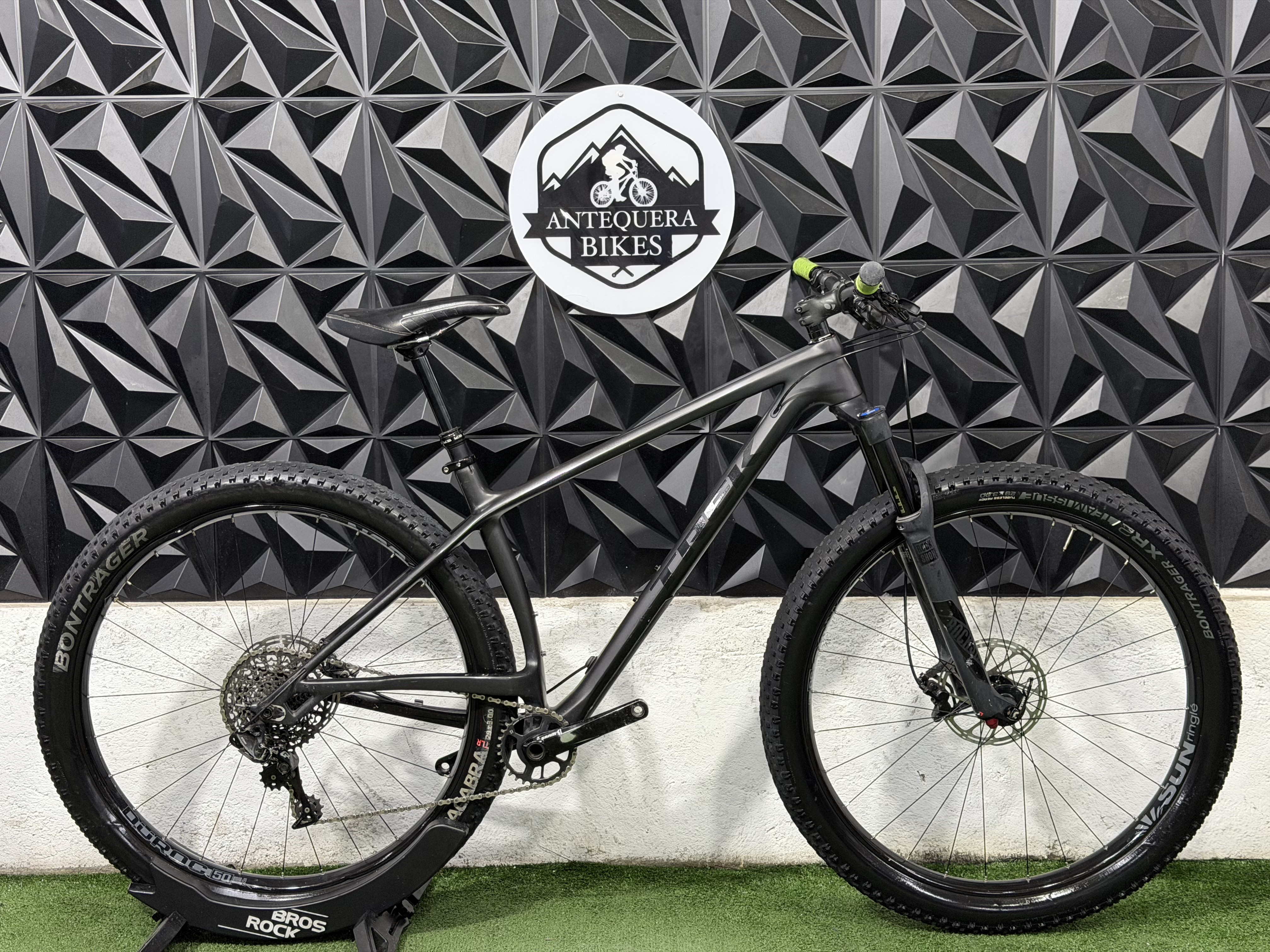 TREK STACHE 9.6