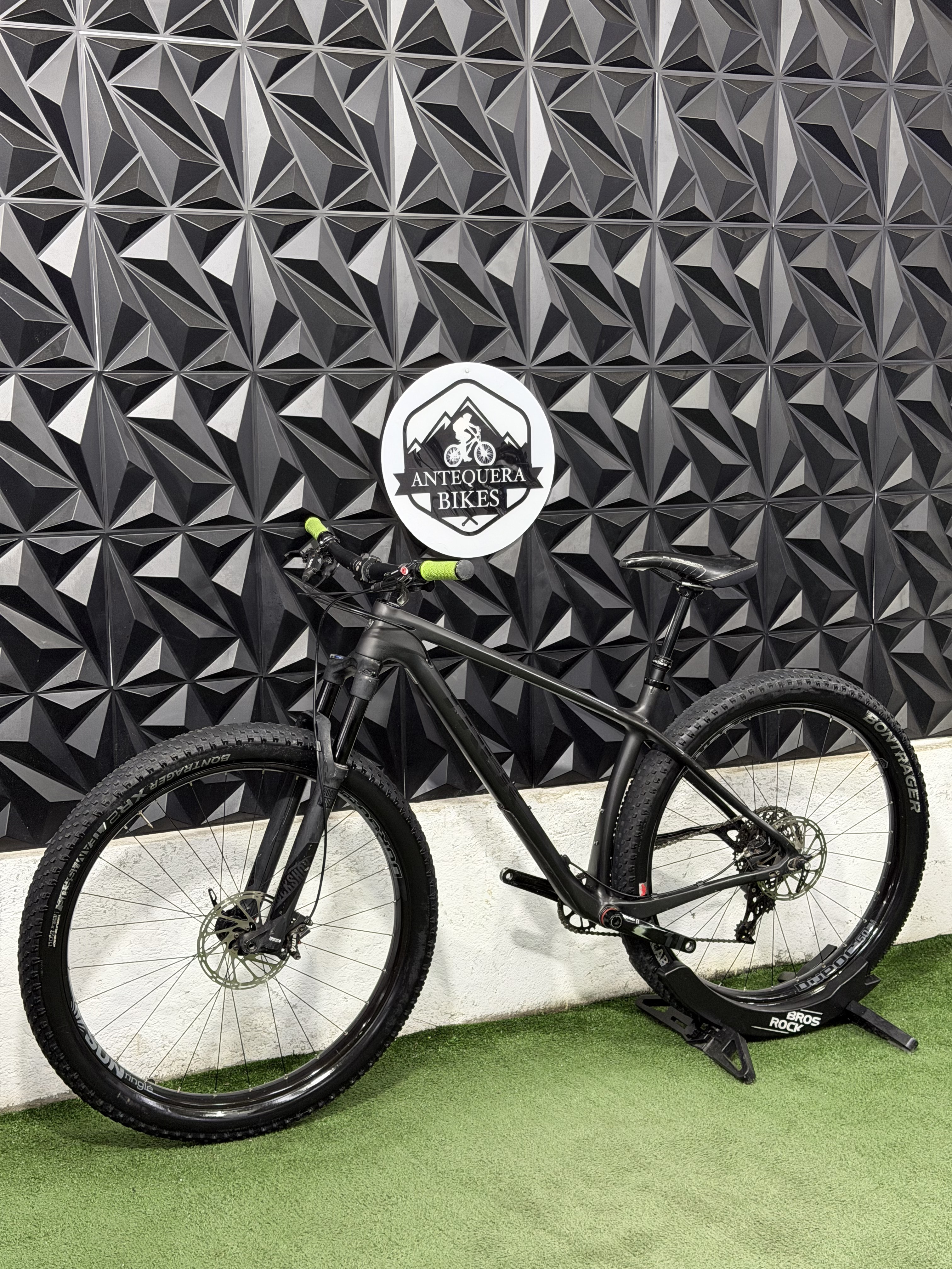 TREK STACHE 9.6