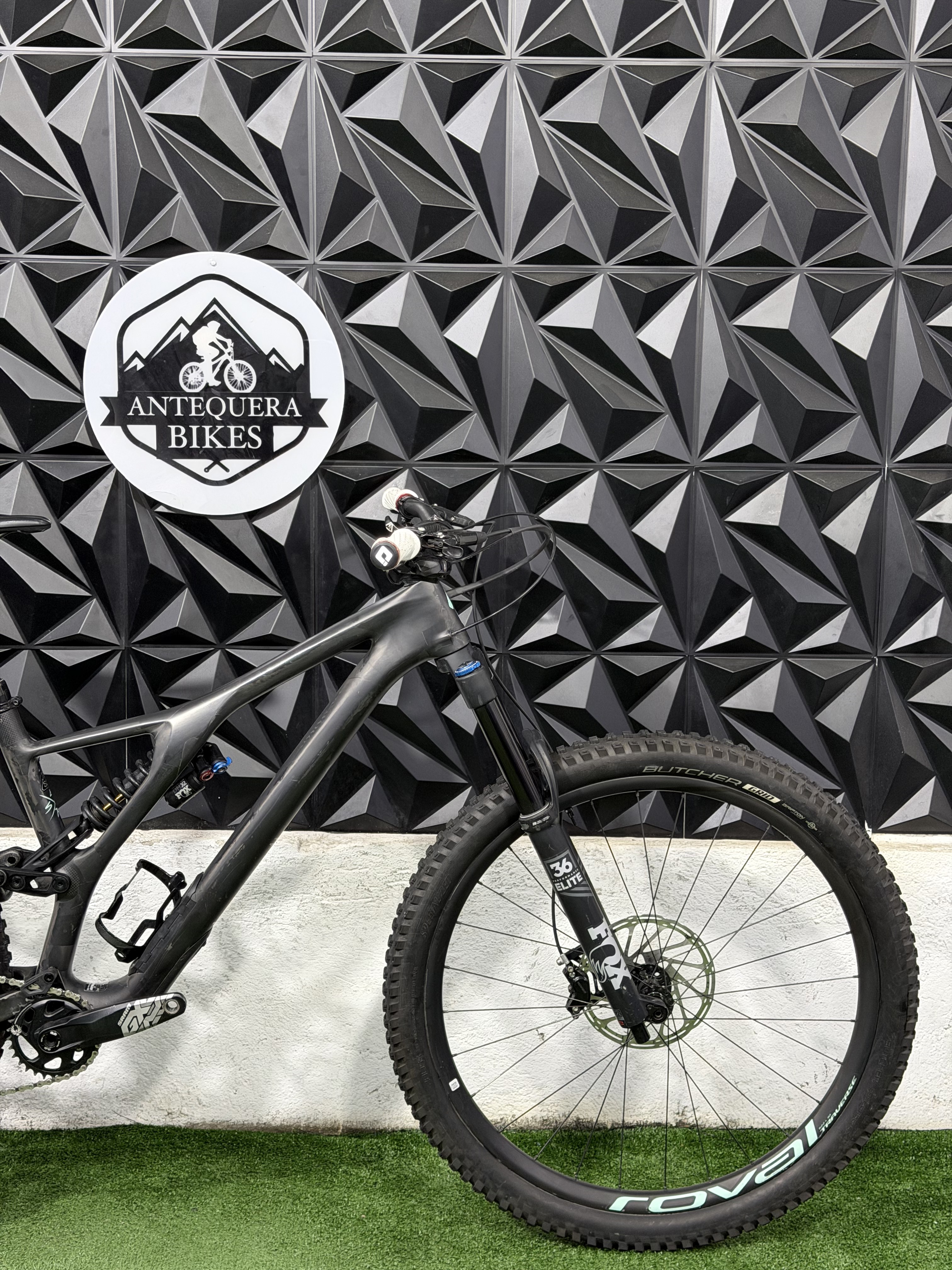 SPECIALIZED STUMPJUMPER EVO FULL CARBON