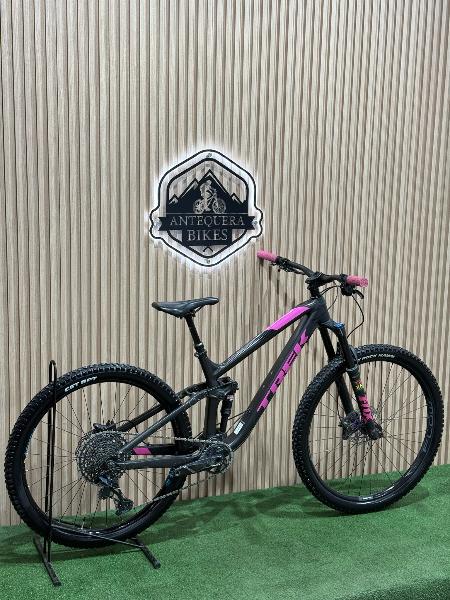 TREK FUEL EX 8