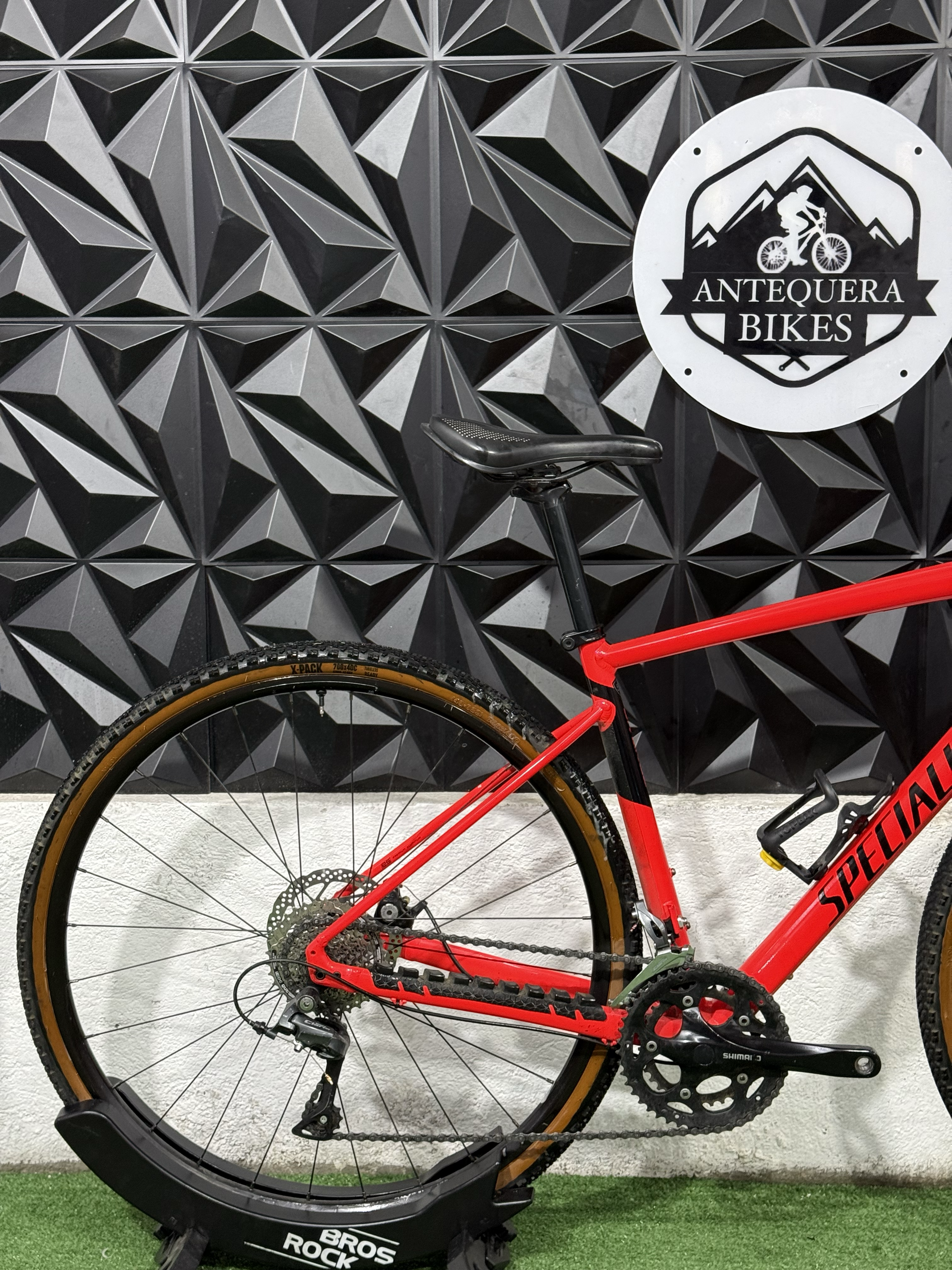 SPECIALIZED DIVERGE