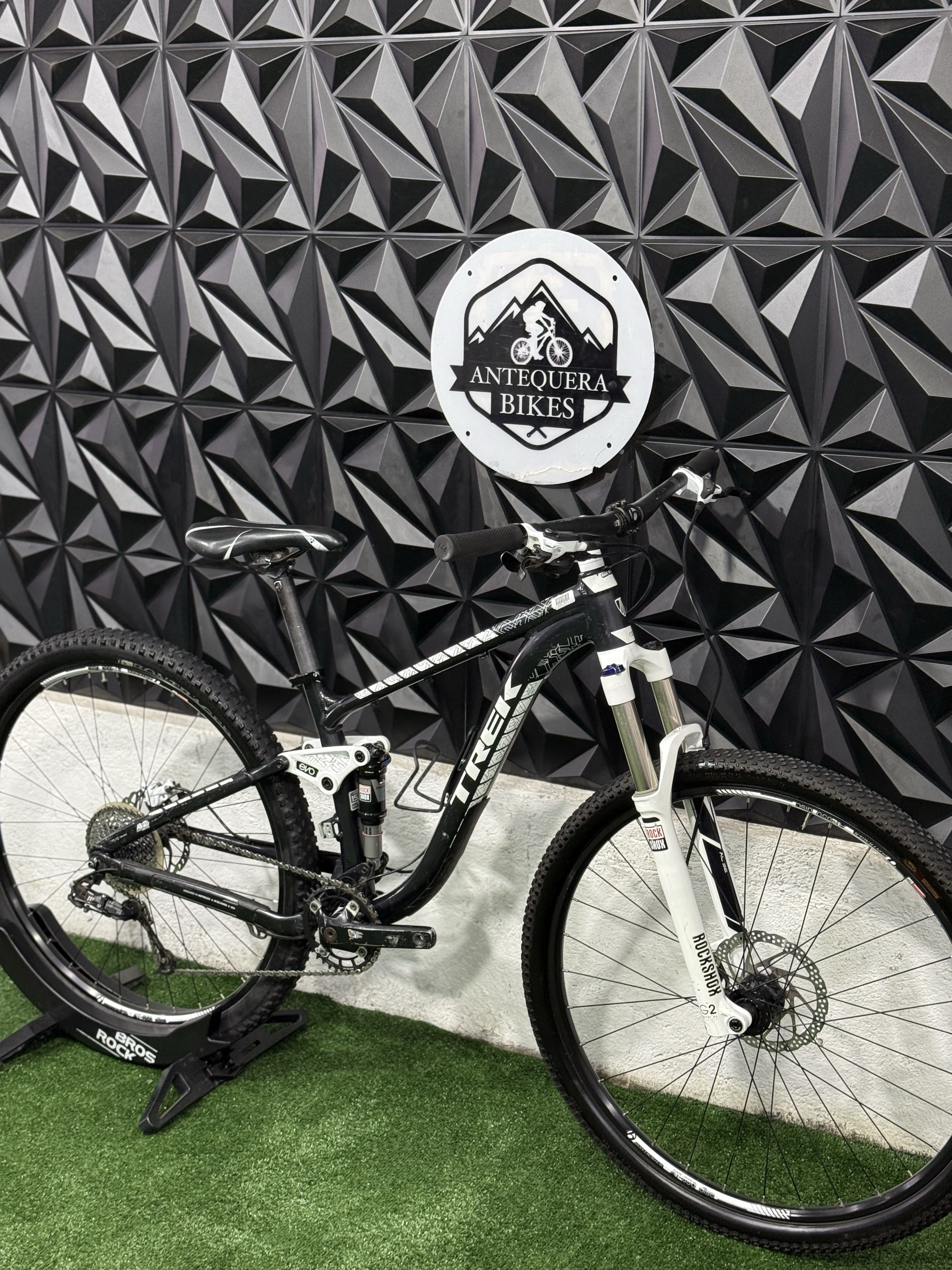 TREK FUEL EX