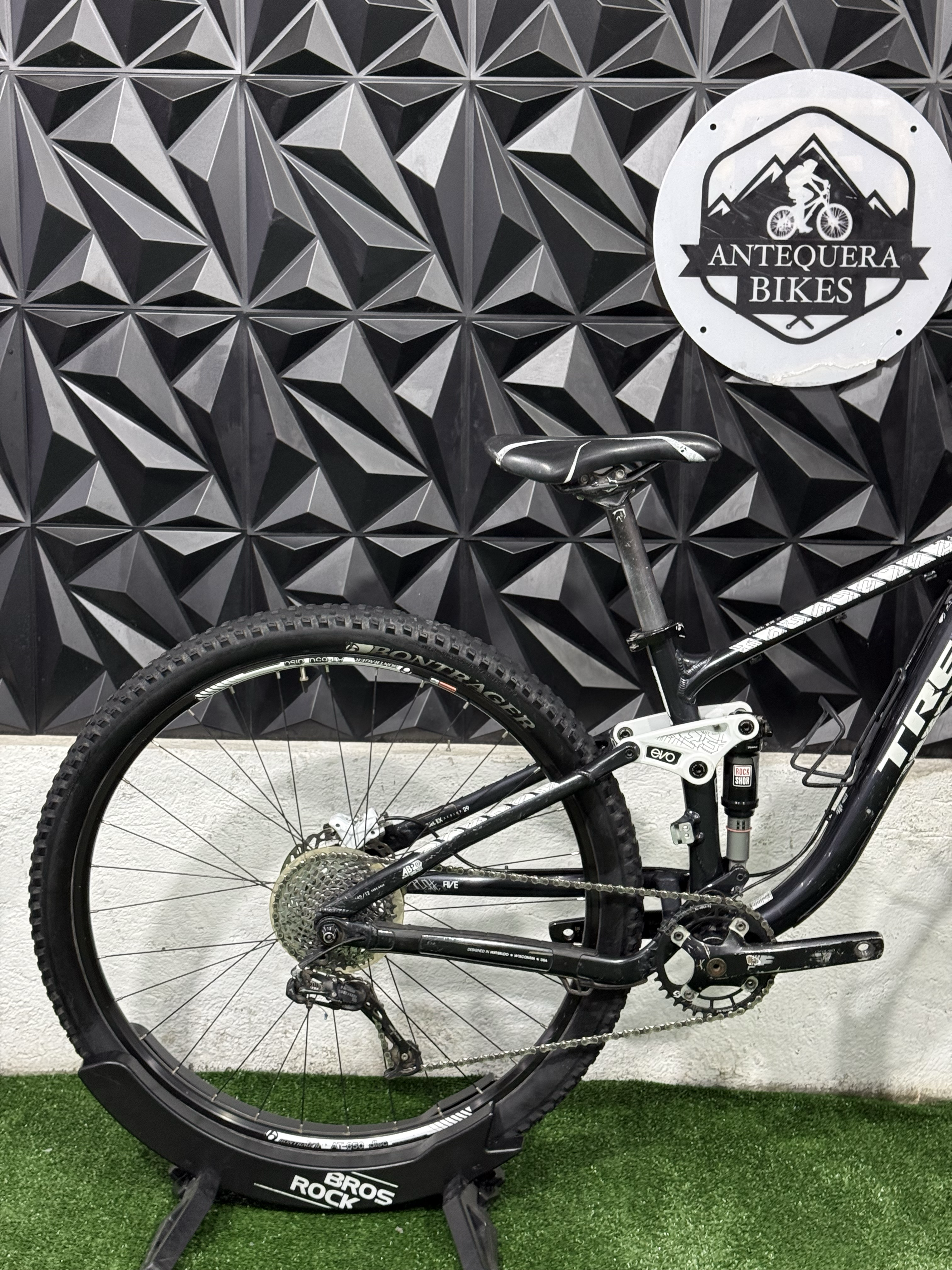 TREK FUEL EX