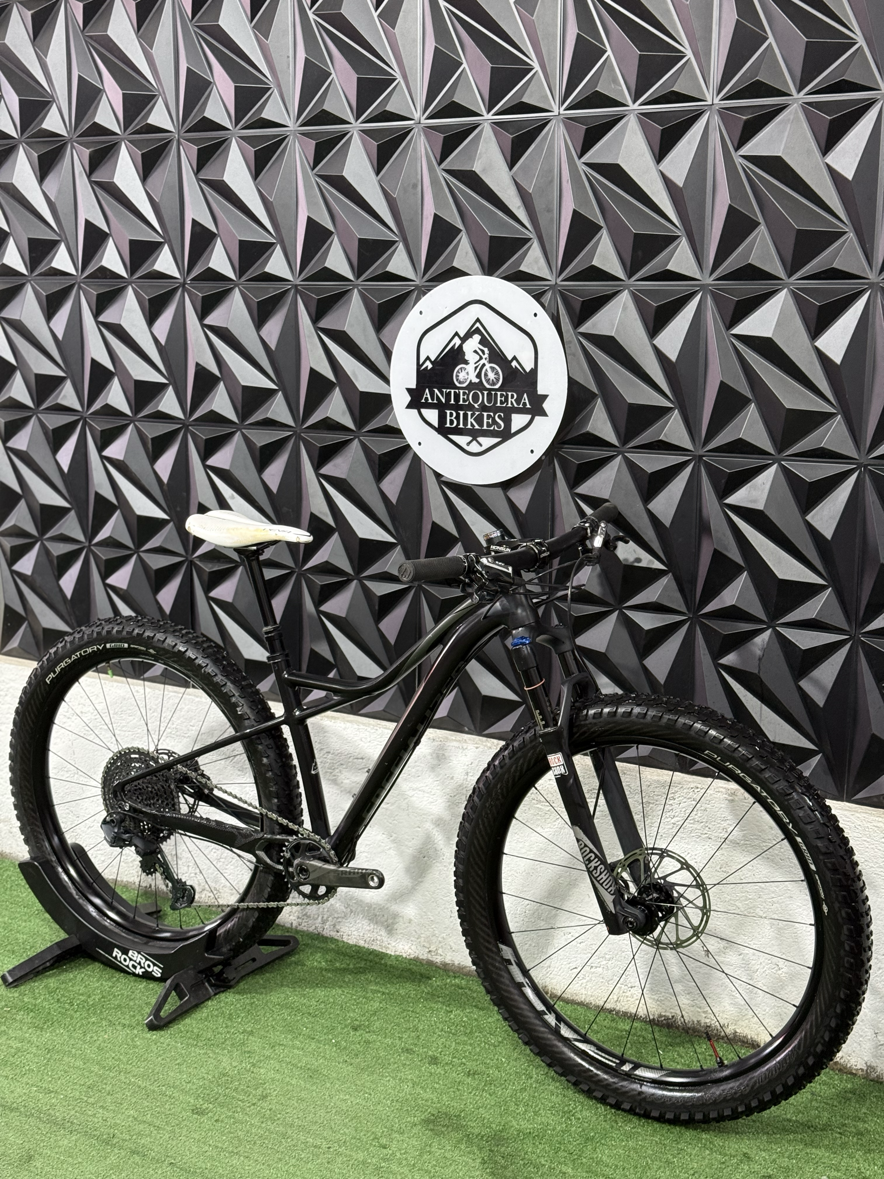 SPECIALIZED RUZE