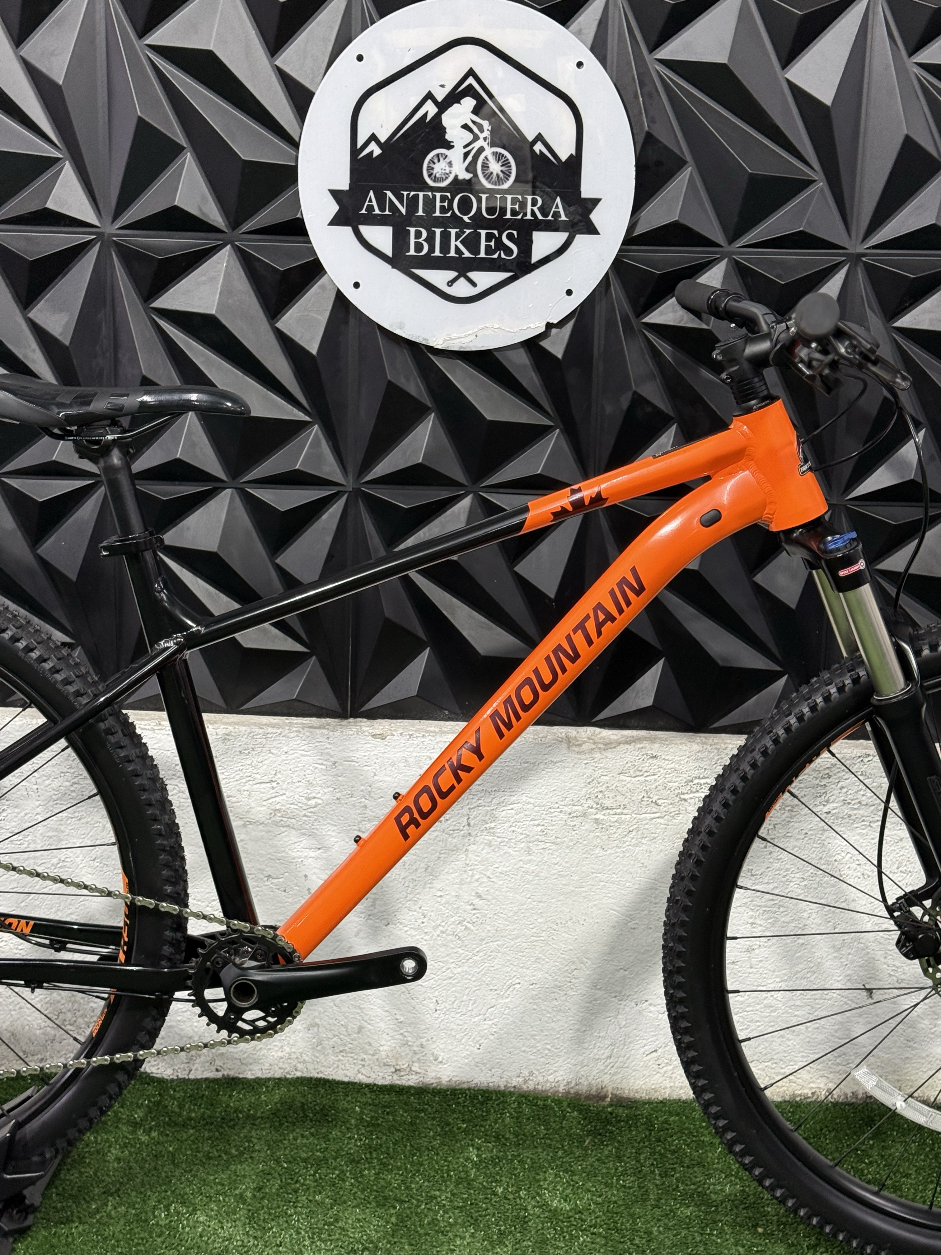 ROCKY MOUNTAIN FUSION 30