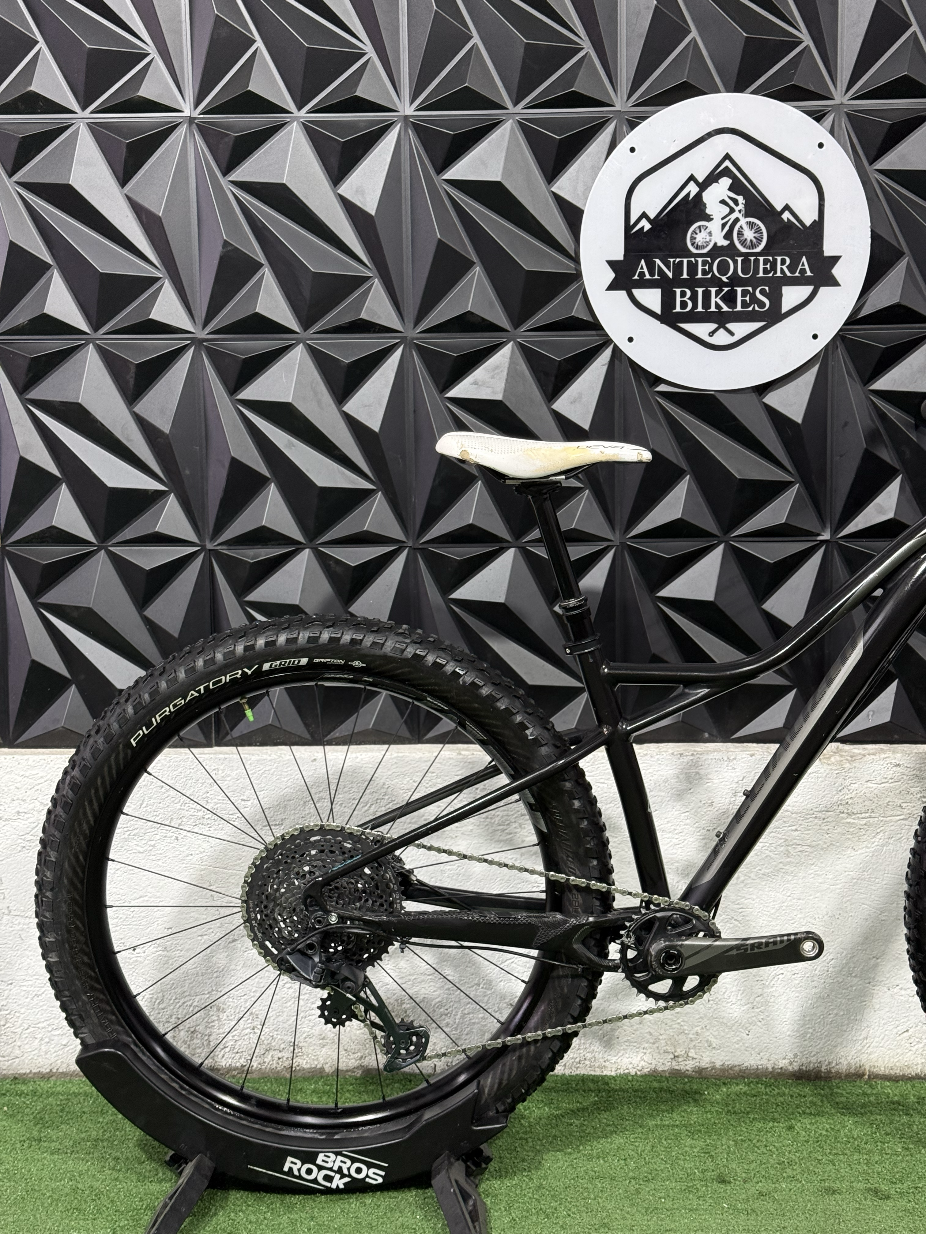 SPECIALIZED RUZE