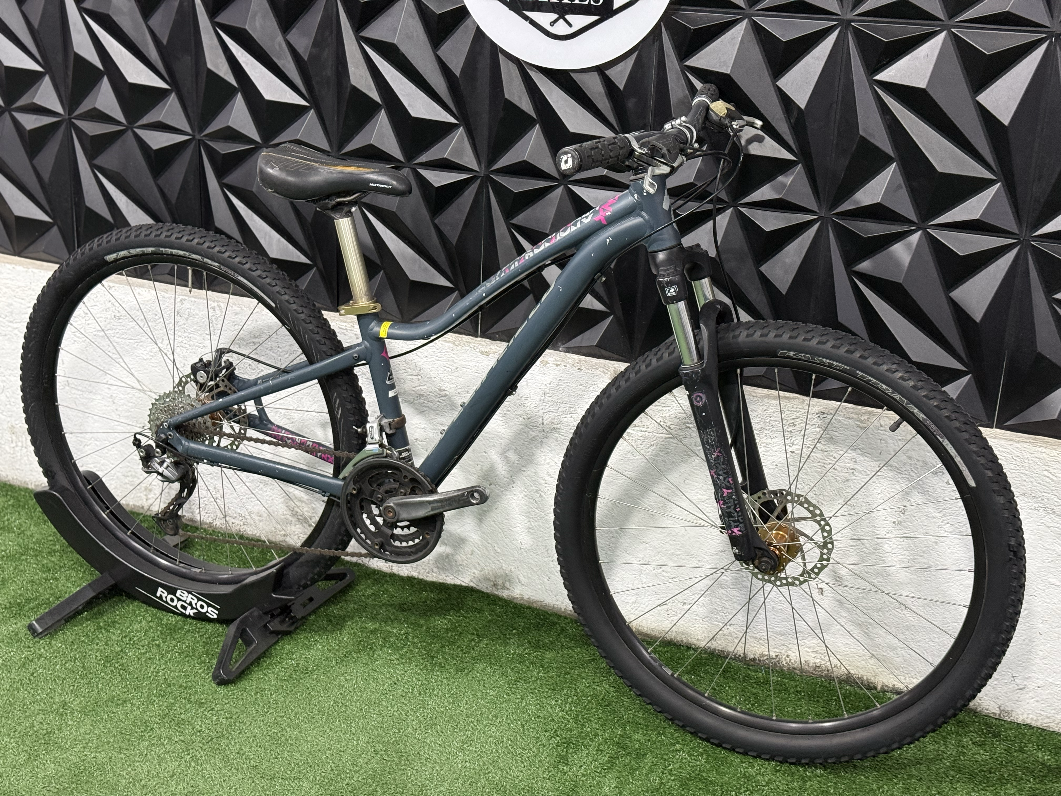 SPECIALIZED JYNX